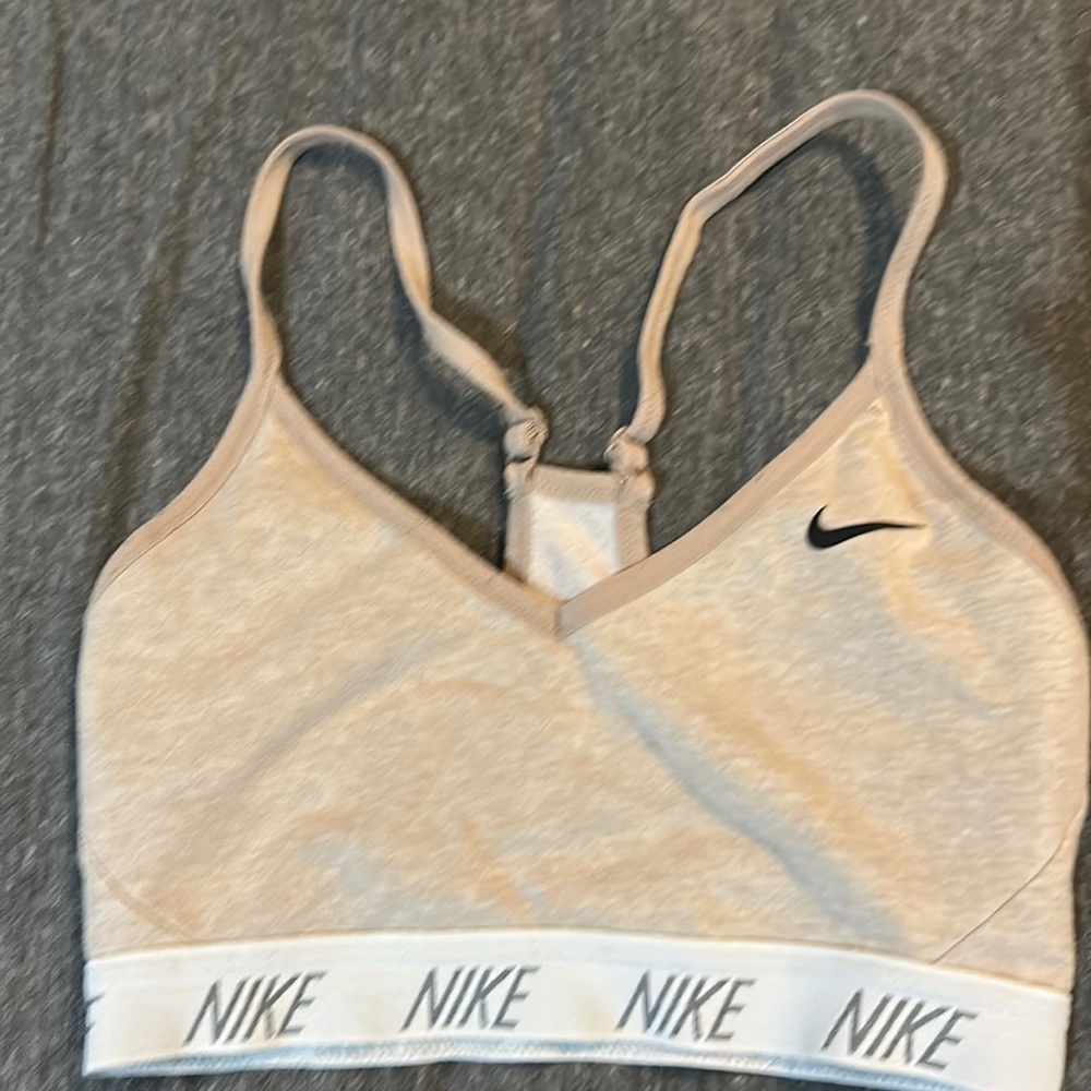 Nike sports bra small